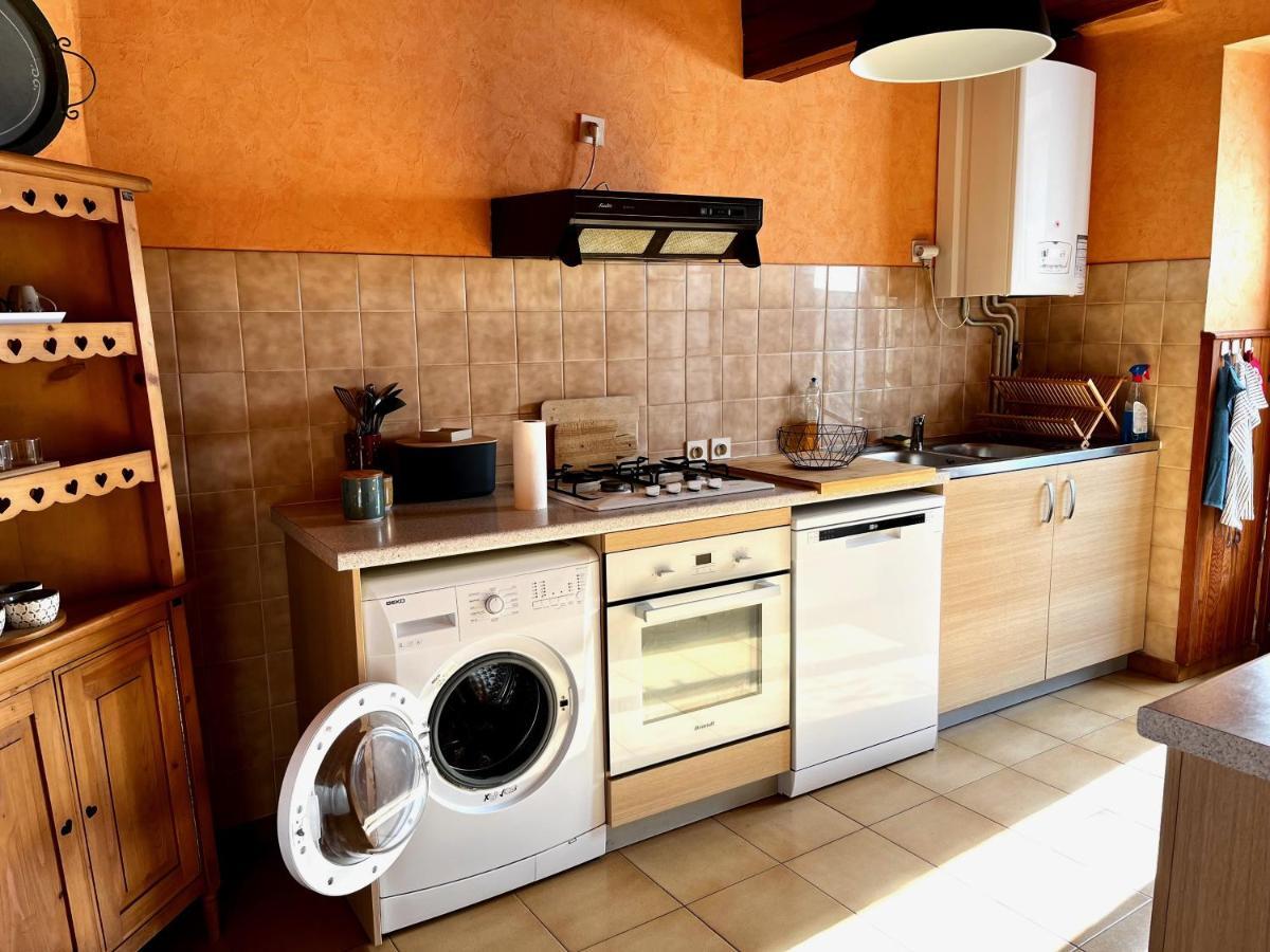 Maison De Village Montauban-de-Luchon Екстериор снимка
